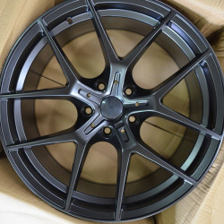 Диски R18 554 replica Black matt