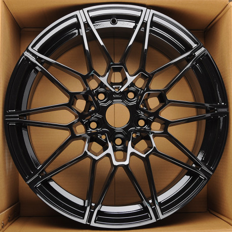 Диски R18 826 replica Black